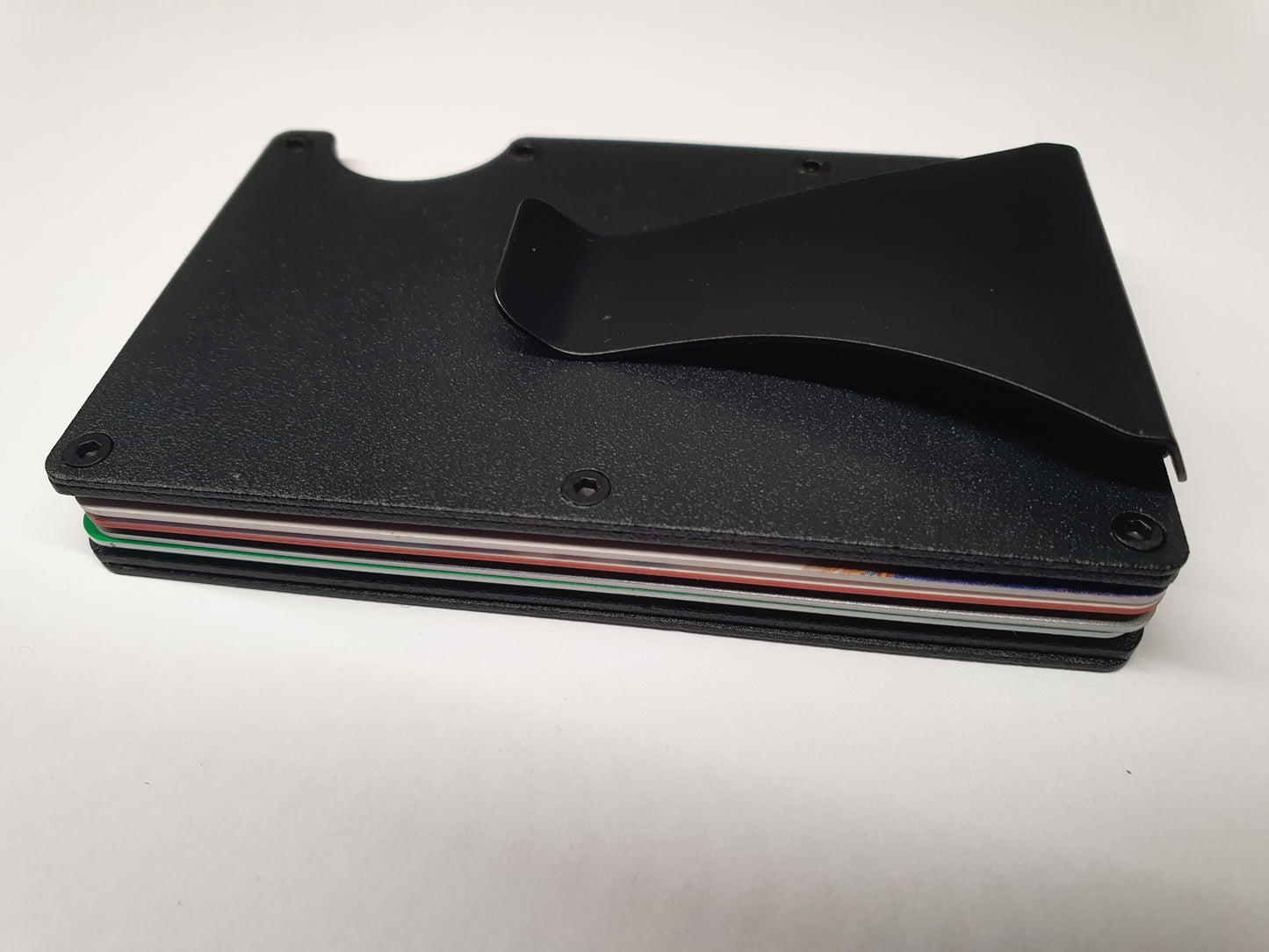 Musta korttilompakko - Tyylikäs ja käytännöllinen RFID korttikotelo